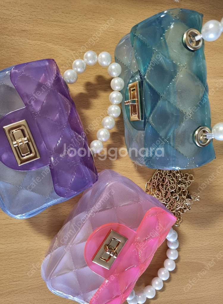 (여성가방/잡화)찰리브라운 스누피 라운드 동전지갑/미니핸드백/크로스백/여우폭스털 폼폼/토끼키링/자외선차단 돌돌이 모...--1