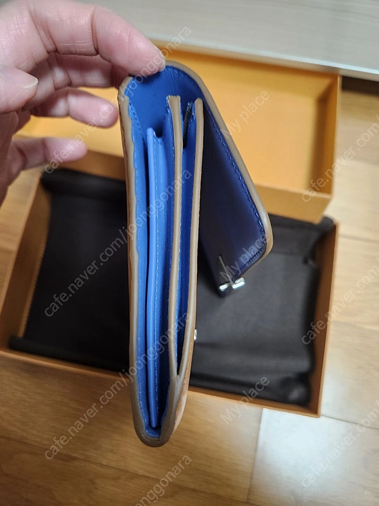 토즈 여성 가방 이미지