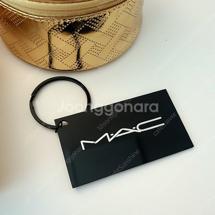 Mac 맥 파우치+키링 거울(키홀더) (새제품)--3