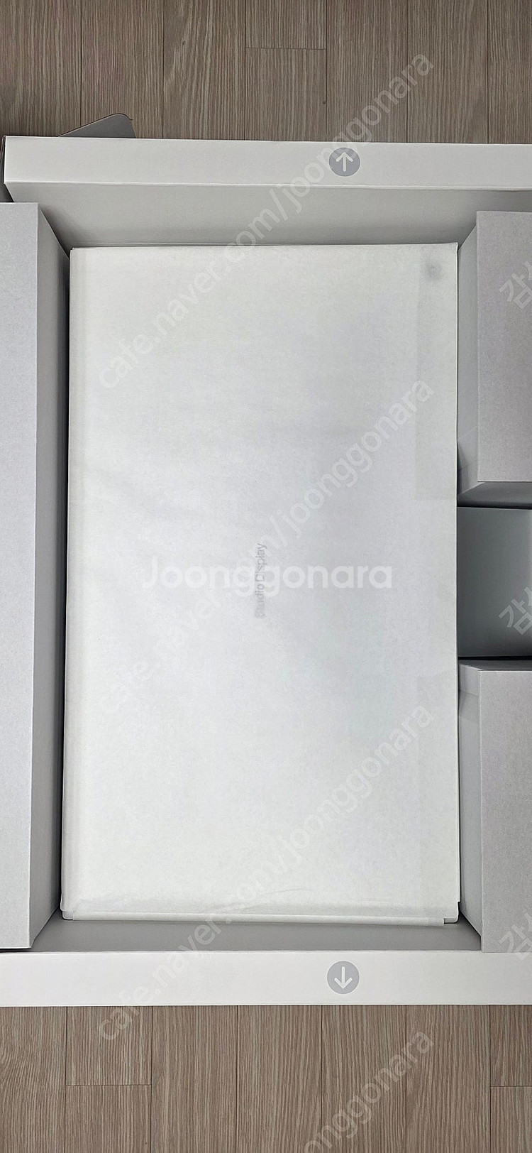 애플 스튜디오 디스플레이 기울기 조절 스탠드--4