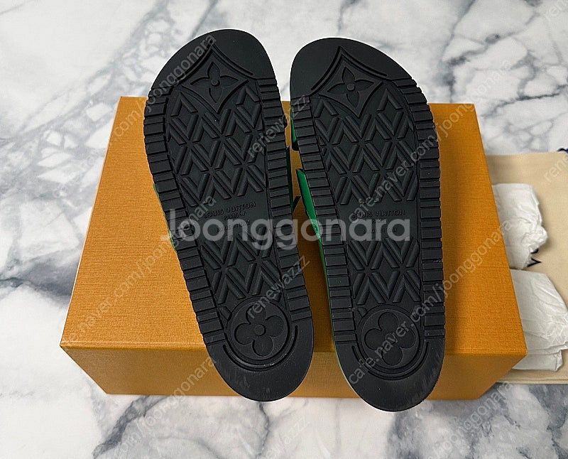 [새상품] 루이비통 이솔라 컴팩트 뮬 슬리퍼 37--4
