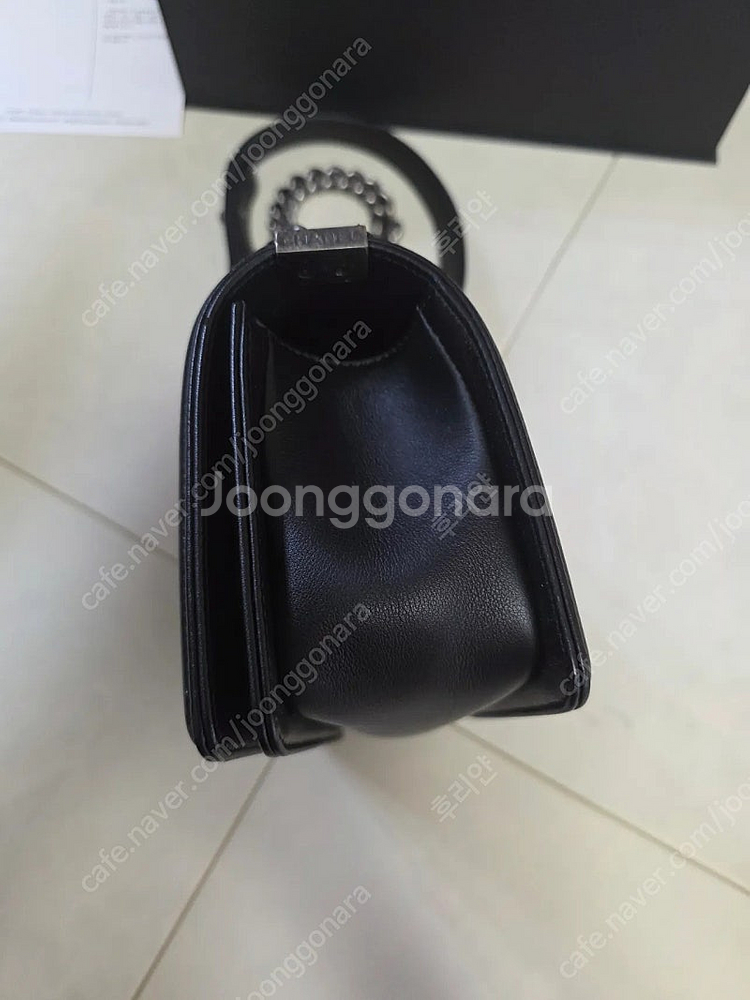 샤넬 보이백 보이샤넬 은장 스몰 쉐브론--6