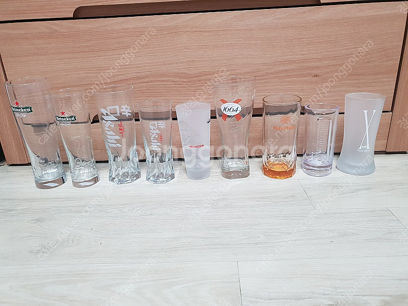 맥주컵에 품격을 더하다~~~서비스에 정성을 더하다~~~맥주잔 전용잔 다양하게 여러가지 서비스도 알차게 챙겨드립니다!...--0