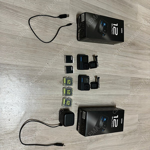 (60만원) 고프로12 히어로 블랙 2대 + 추가배터리