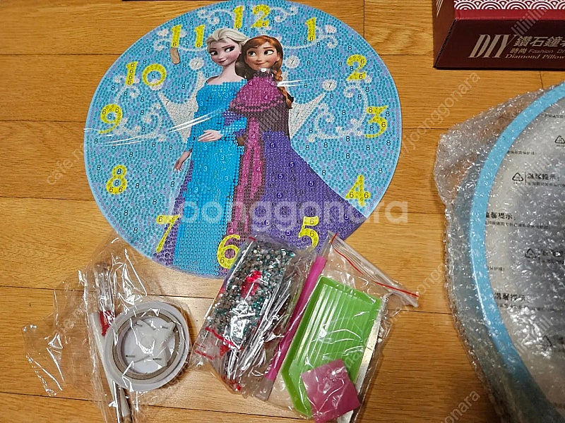 보석십자수 diy 겨울왕국 벽시계 만들기 새제품--1