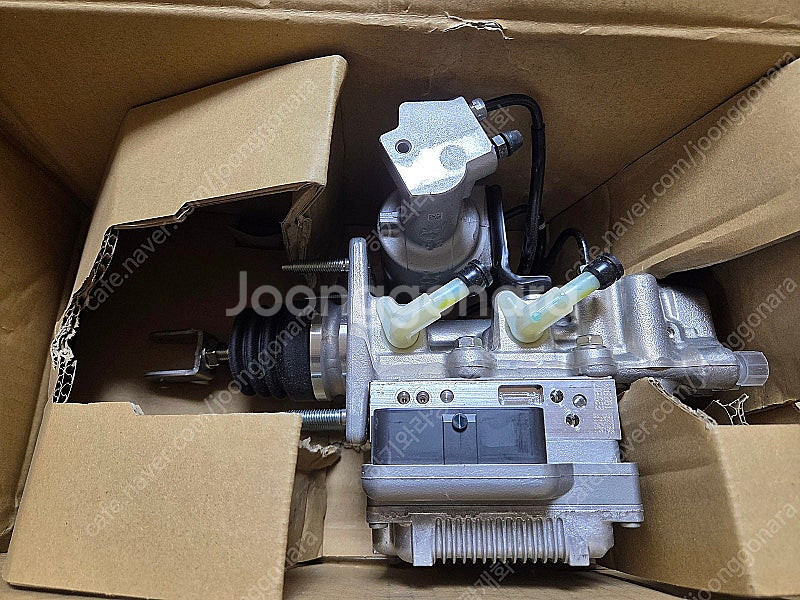 렉서스 ES300h AVV60 후기형 ABS (모듈)--2