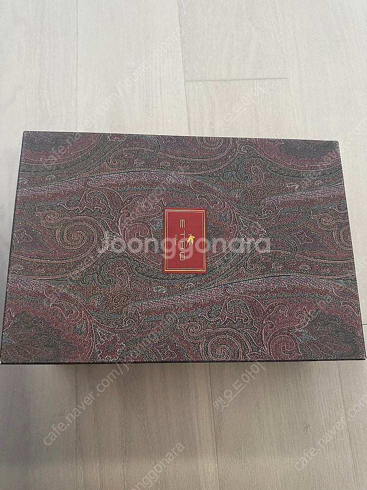 에트로 볼드스타일 구두 판매합니다.--1