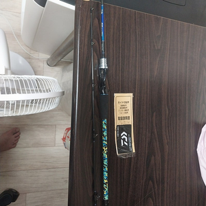 다이와 메탈리아 타코이카 175H 갑이로드 팔아요