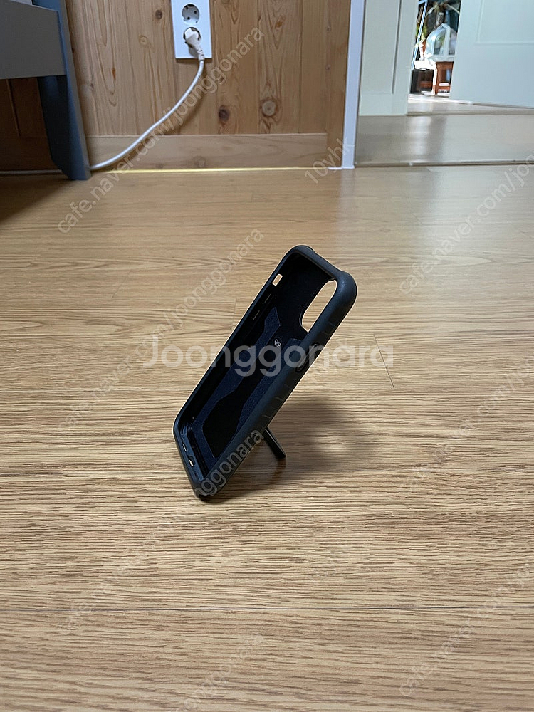 아이폰 11 pro 토픽 라이드 케이스--2