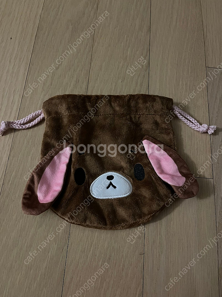 슈가바니즈 쿠로우사 가챠 파우치 팝니다--0