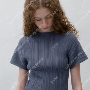 르917 모크넥 플리츠 탑 애쉬블루 36 Le17septembre 르917 pleated cow