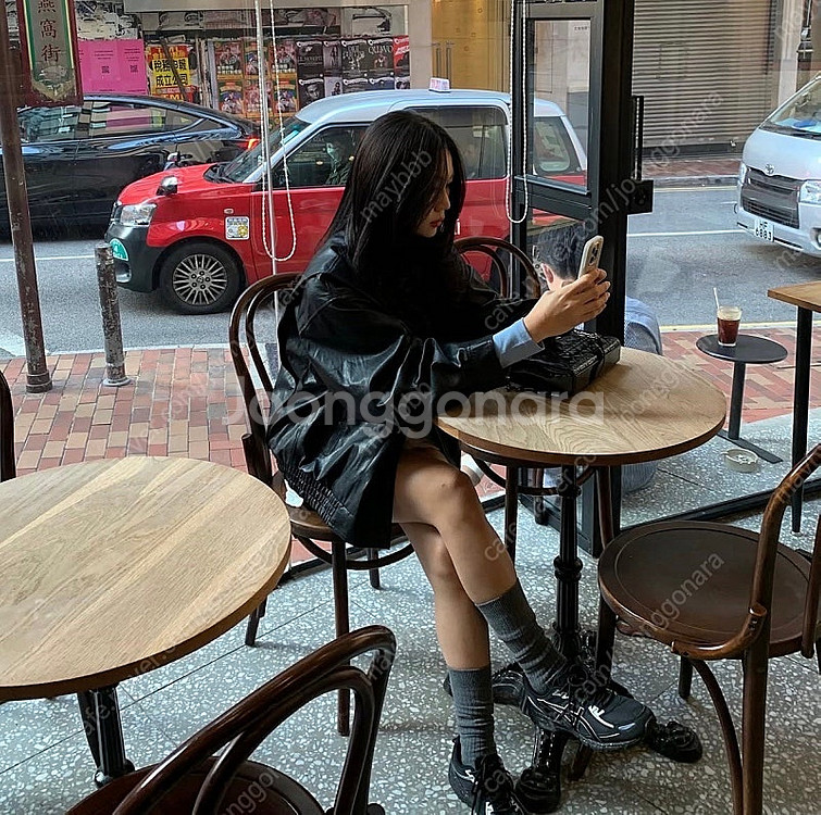 셀리앤리옹 캐주얼 레더 자켓 새상품 팝니다--5