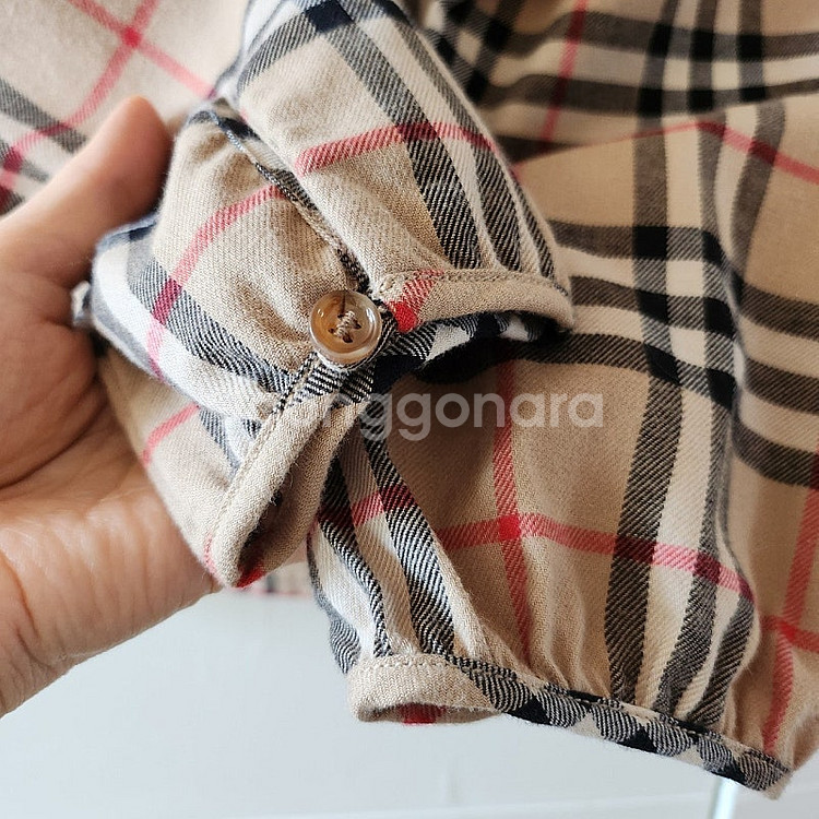 새상품급. 150호 (12y) 버버리칠드런 신형 뉴라벨 블라우스 / 키즈 주니어 여아 몽클레어 구찌 펜디 디올 셀린...--9