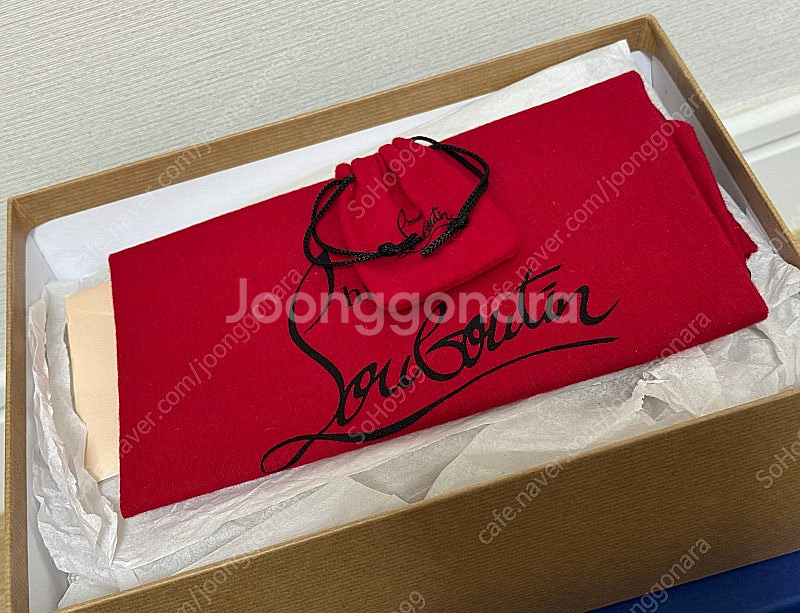 정품 Christian louboutin so kate...--4