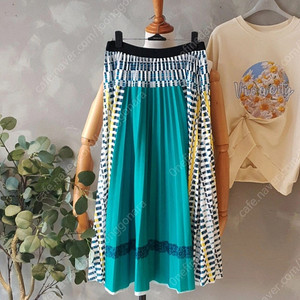 [새상품] 수입 패턴 주름 롱스커트