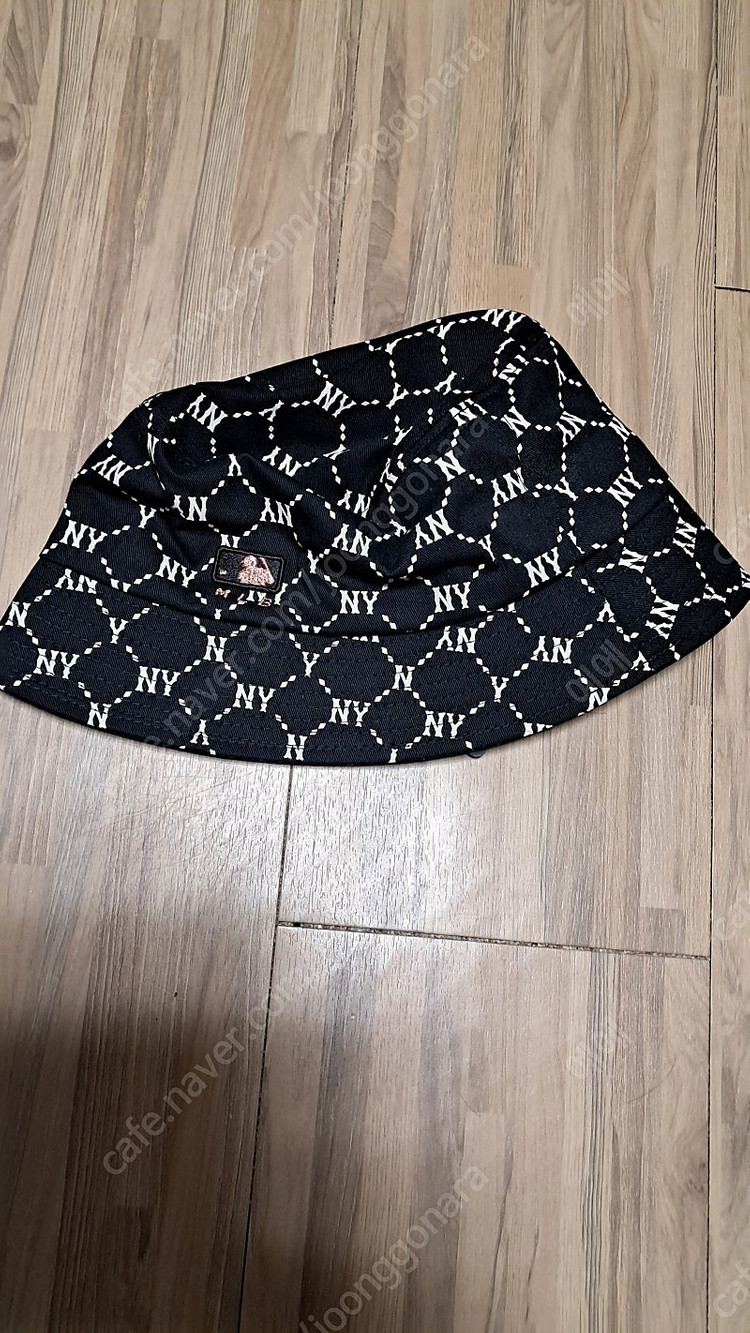 MLB 남여공용 다이아 모노그램 버킷햇 NY 새상품 4만원 이미지