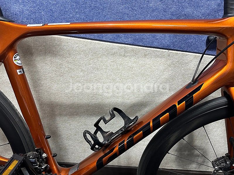 자이언트 tcr 어드밴스1 프로컴팩 풀카본 디스크 판매...--2