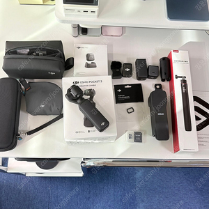 오즈모포켓3 크리에이터콤보 + 렉사 512 SD + dji미니마이크 + 블랙미스터 필터 + 삼각대