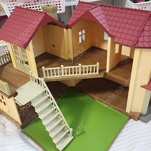 실바니안 이층집