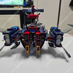 피규어 정리합니다.