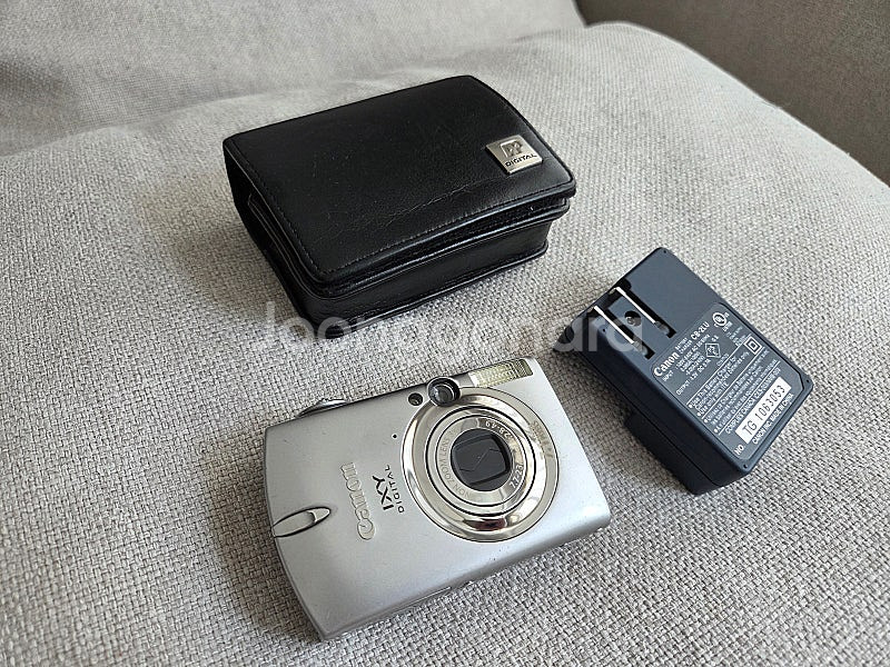 캐논 익시 700, 익서스 750--0