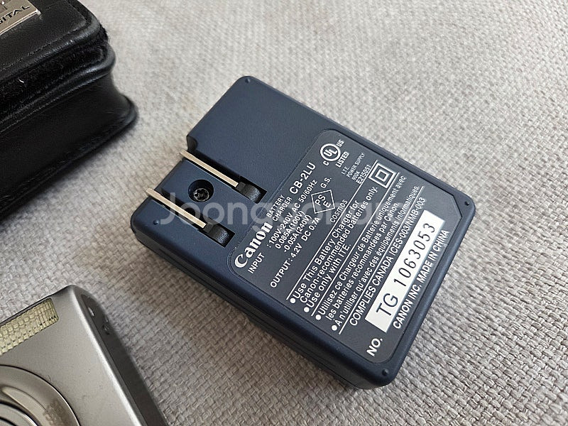 캐논 익시 700, 익서스 750--1