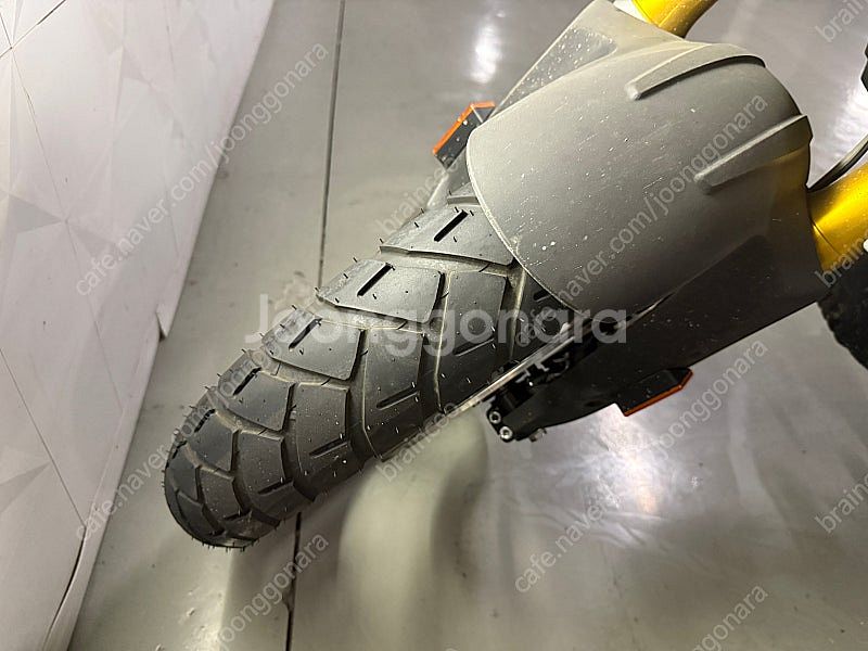 신차급 BMW G310gs 팝니가--6