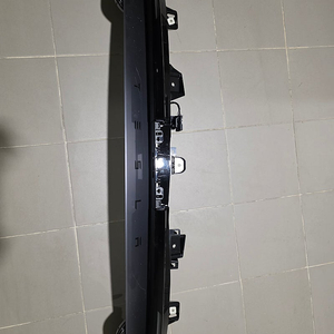 테슬라 쥬니퍼 테일범퍼