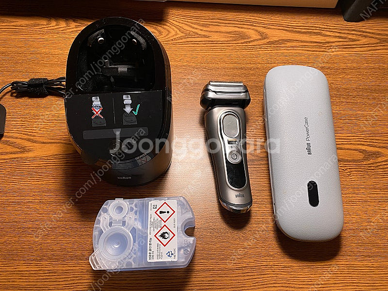 브라운 s9 pro 전기 면도기--0