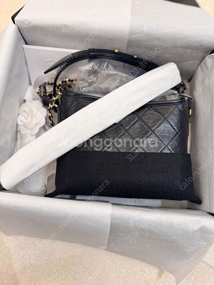 샤넬 가브리엘 호보 블랙 무광 스트랩버전--2