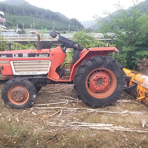 트랙터