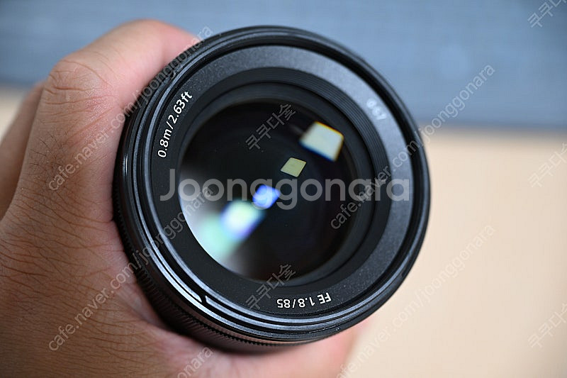 소니 FE 85mm f1.8--1