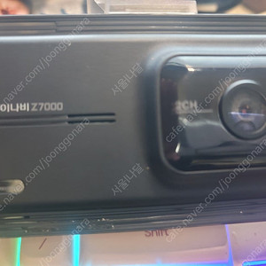 아이나비 z700d 블랙박스 팝니다..