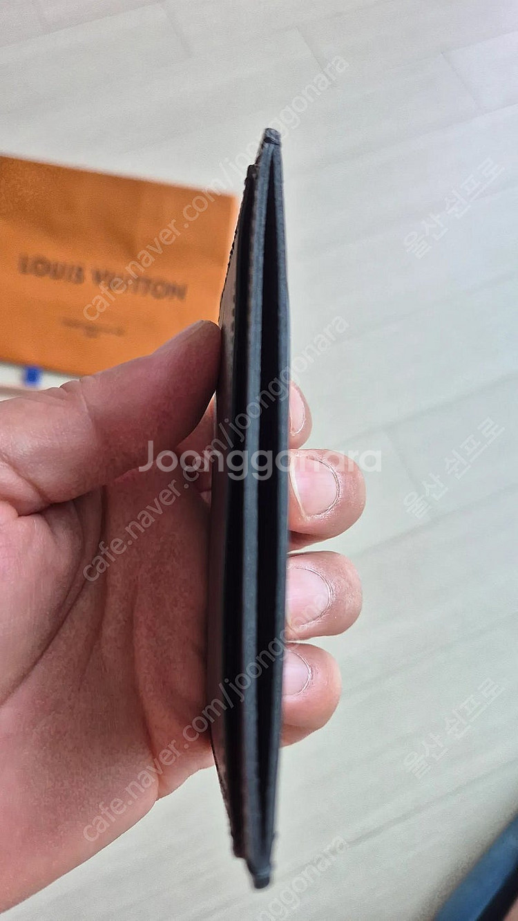 루이비통 에피 카드 홀더 M63512--4