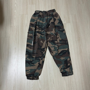 더도넛클럽 카고 조거팬츠 L (130)
