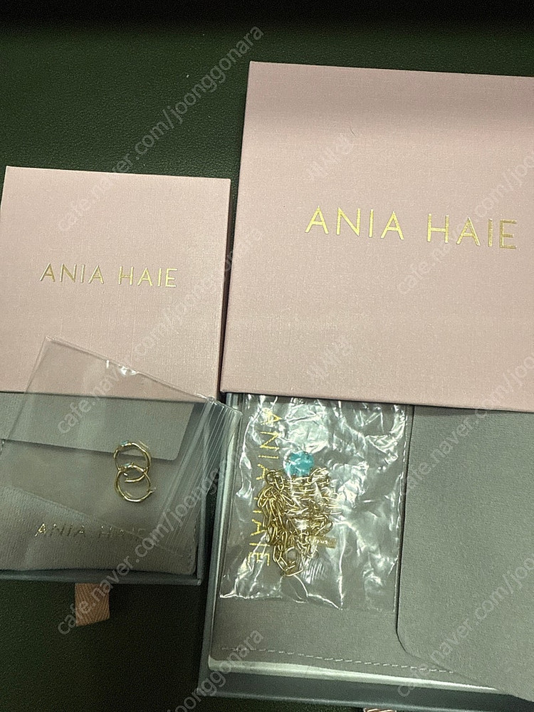 아니아 하이에 귀걸이 목걸이 세트 이미지