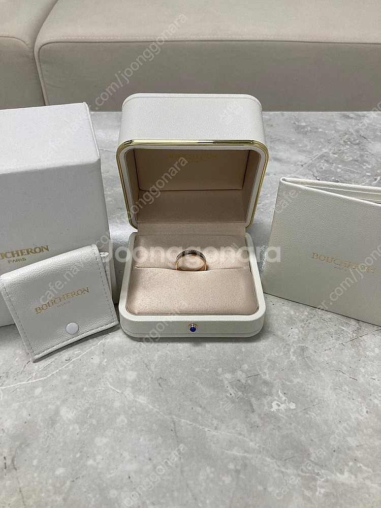 부쉐론 콰트로 클래식 스몰 링 반지 63호--0