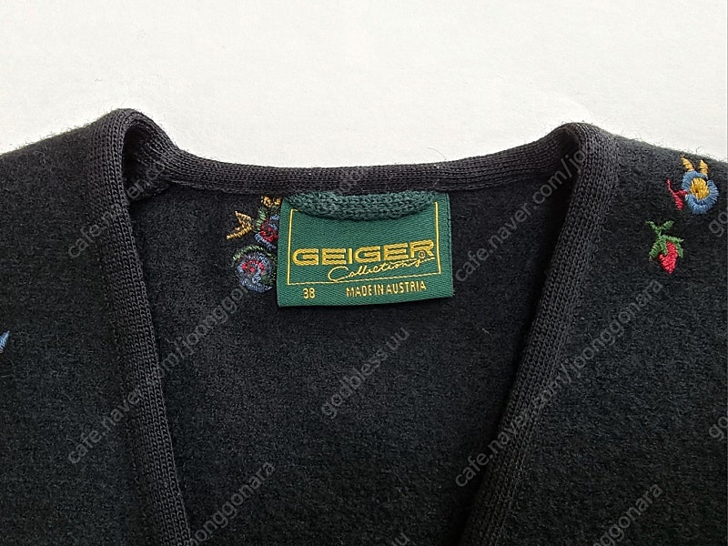 GEIGER 가이거 여성 자수 모직 가디건 (38)--3