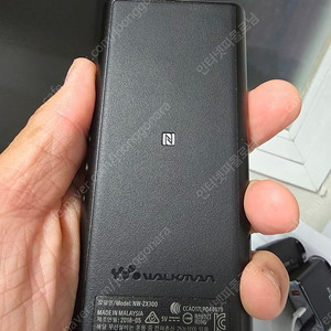sony zx300 2018-05제조 판매합니다.