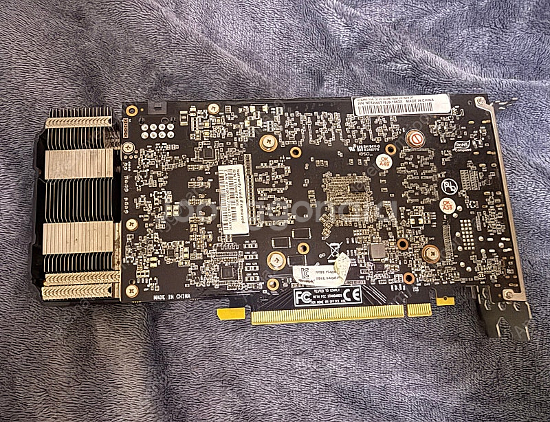 이엠텍 RTX2060 6G 그래픽카드--1