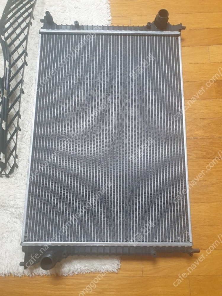 벤틀리 부품 새상품 이미지