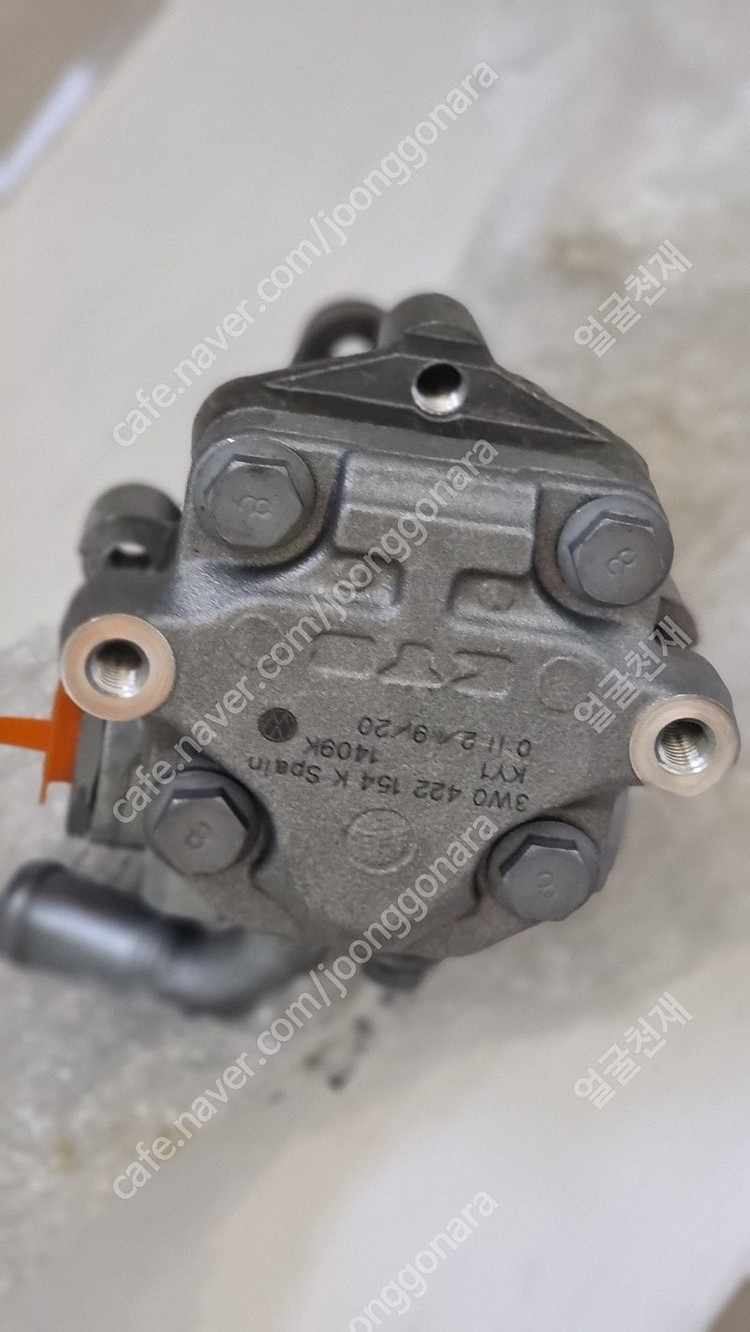 벤틀리 부품 새상품 이미지