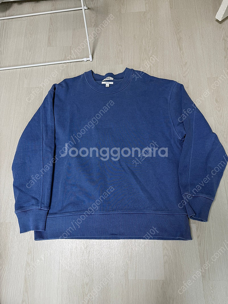 (XL)COS 릴랙스핏 맨투맨 스웻셔츠 워시드 블루--0