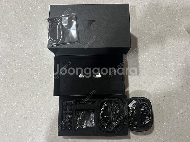 젠하이저 IE900 신동급 판매합니다.--0
