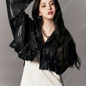 럭키슈에뜨 페이크레더자켓
