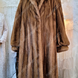 아메리칸 퍼어워즈 별다섯 밍크코트