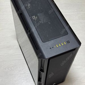 Corsair icue 5000t 케이스