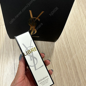 입생로랑 리브르 핸드크림 새상품