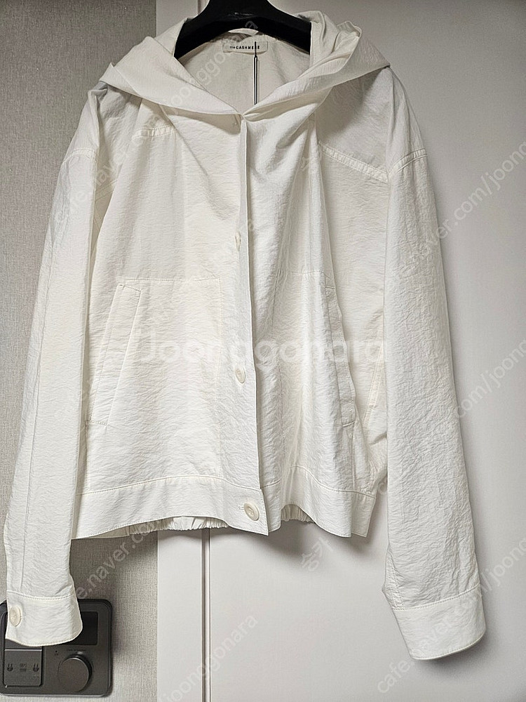 25상설 더캐시미어 크링클 후드점퍼--1