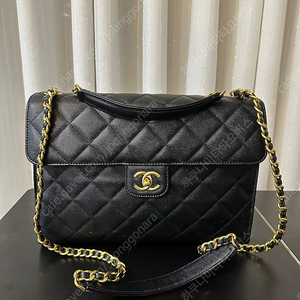 샤넬 사첼백 클래식백 캐비어 라지
